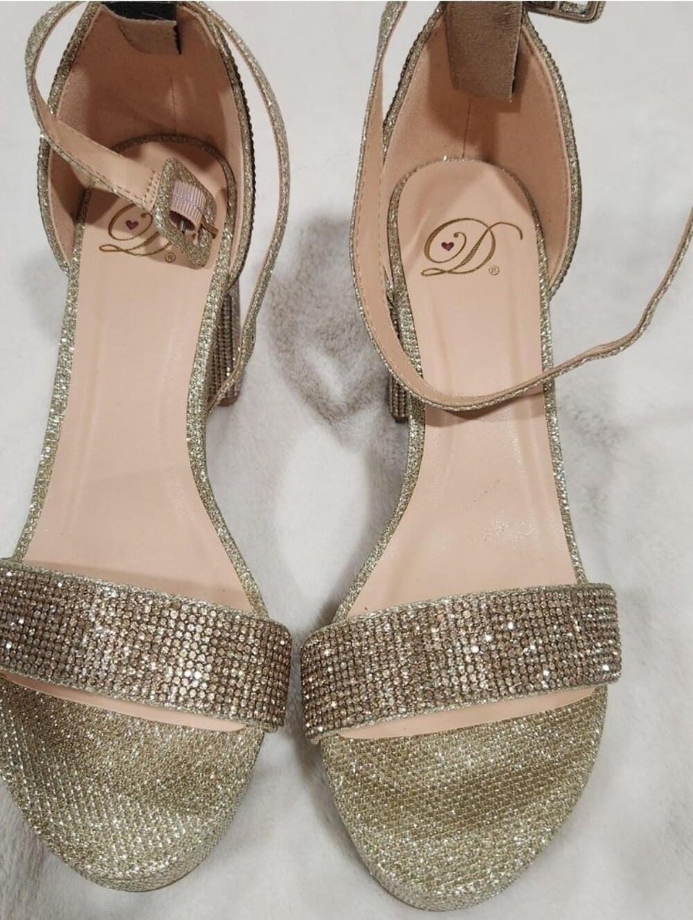 Delicious Gold Glitter Rhinestone Ankle-Strap Block Heel Sandals size 6.5